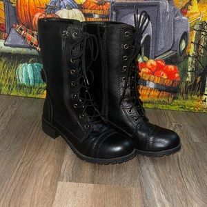 Unr8ed womans ocala mid calf combat style boots size 7